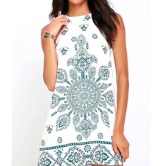 Lulus Dresses & Skirts - Lulus Dress - White with emerald design.